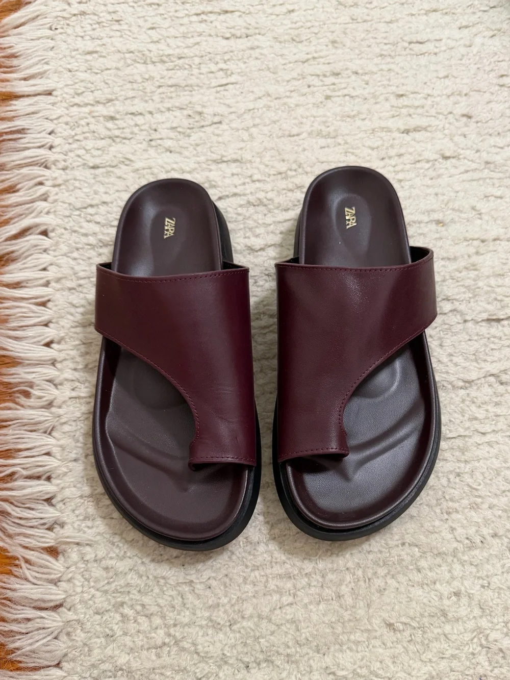 Zara Leather Sandals - Picture 2 of 4